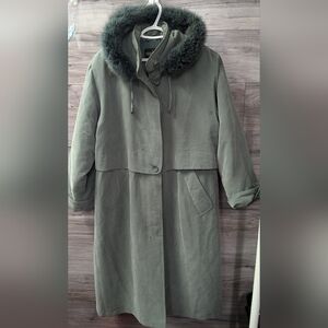 Vernissage vintage trench coat - size M